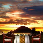 Grand Luley Resort & Dive
